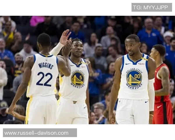 火箭不敌勇士，遭遇三连败：球队困境与未来展望