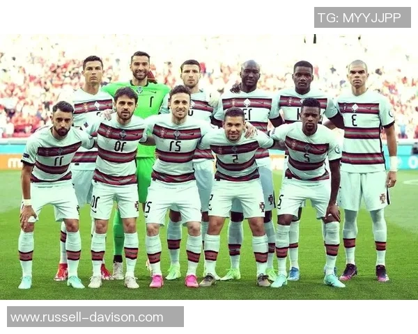 葡萄牙队横扫匈牙利，强势晋级欧洲杯16强